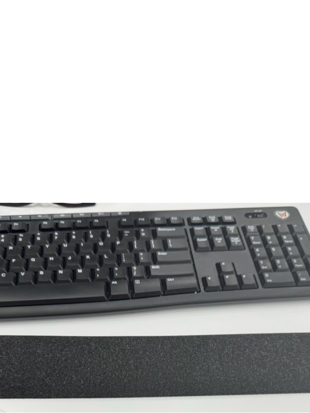 Keyboard hand rest